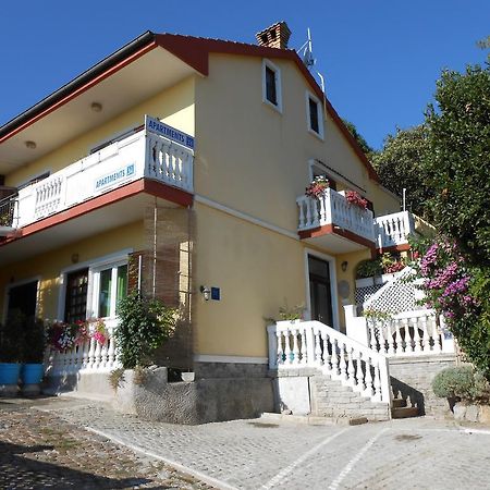 Apartment Vivoda Opatija Exterior foto