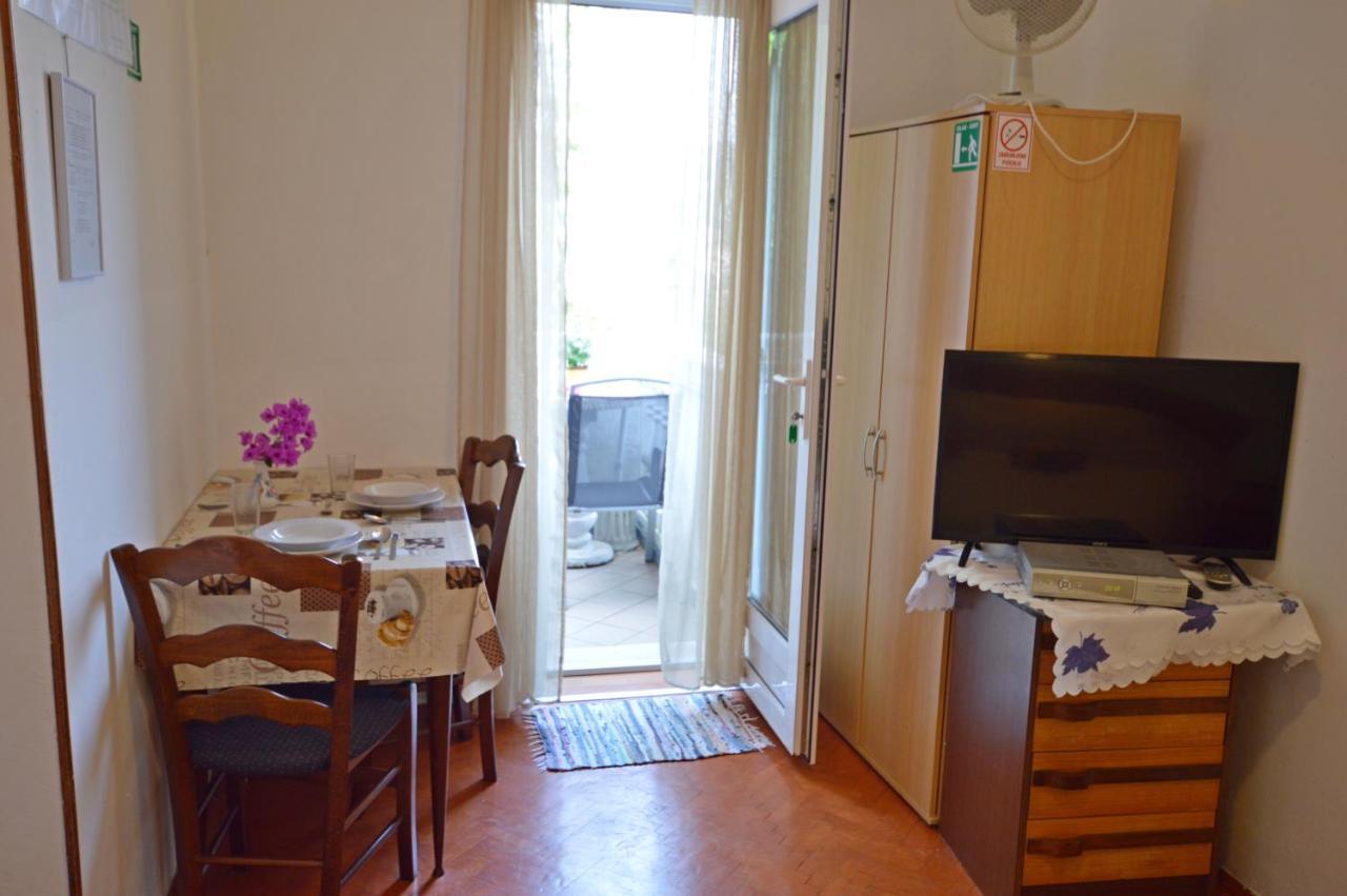 Apartment Vivoda Opatija Exterior foto